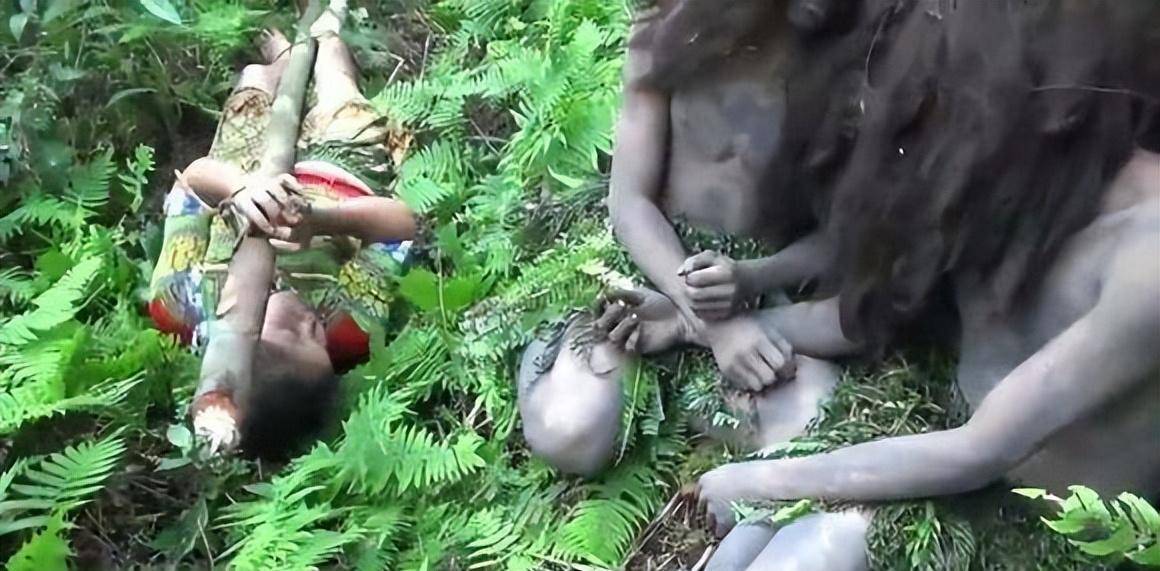 原创141年前野人女孩被抓走供人观赏死前说的话充满心酸
