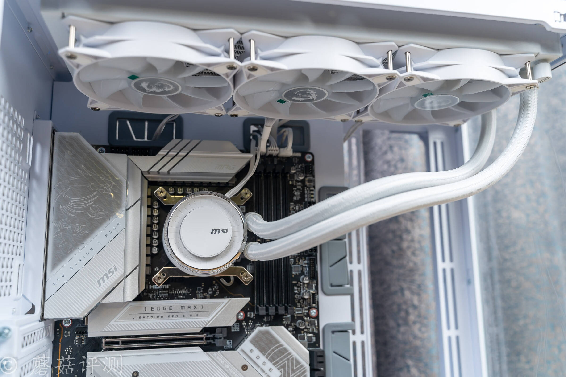 反向升级,对钱包和性能都非常友好,英特尔i5-12600kf酷睿12代处理器