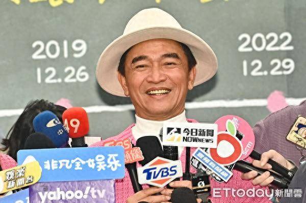 吴宗宪吐槽「通告费2000都算多」!香蕉大方认「我就是便宜」:是好事_