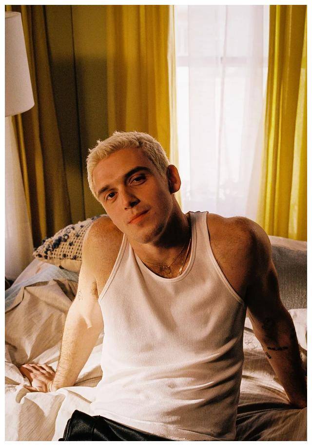 原创lauv再次勇敢出柜坦言讨论性取向精彩细节揭秘