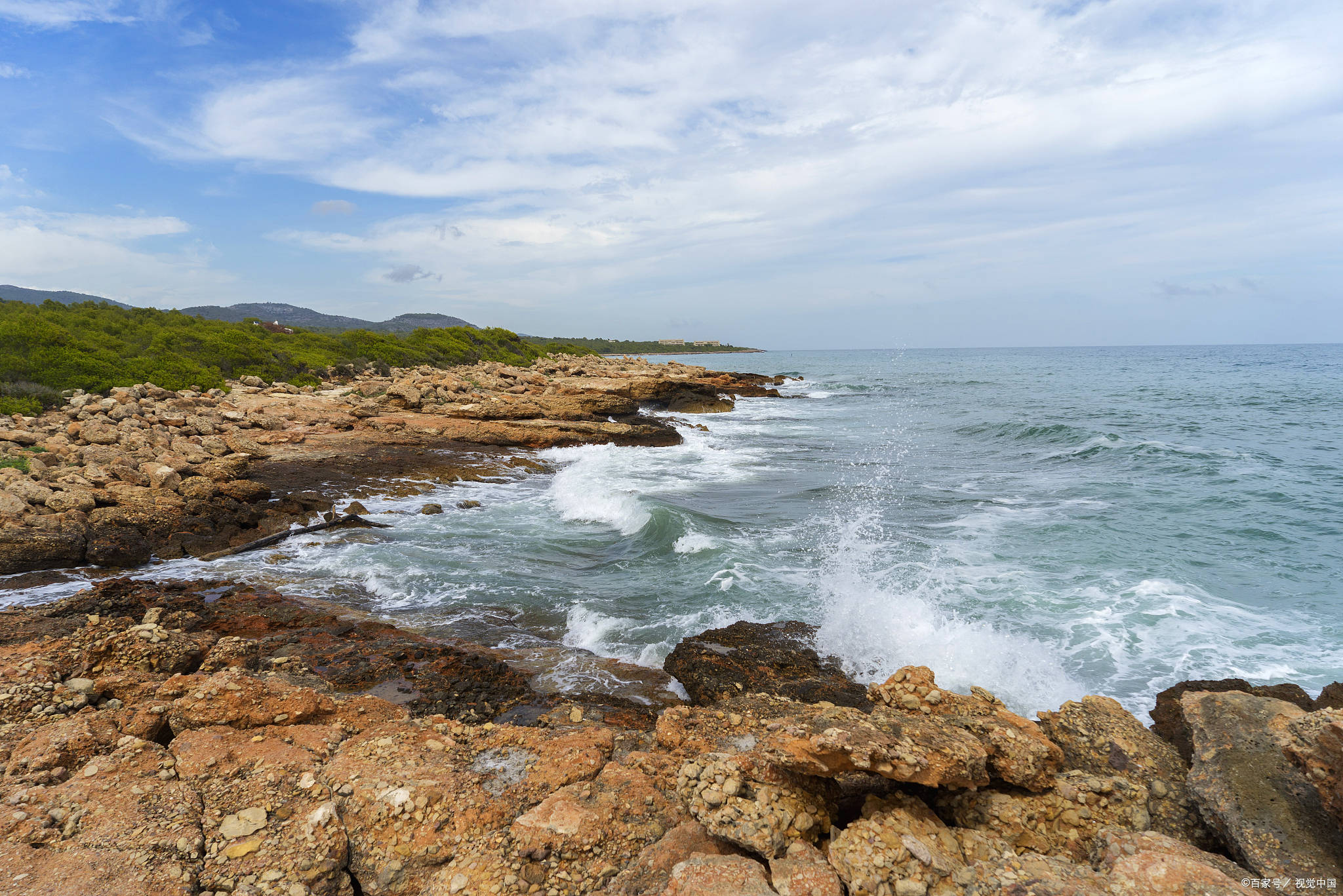 涠洲岛旅游注意事项:首先,要尊重当地的风俗习惯.