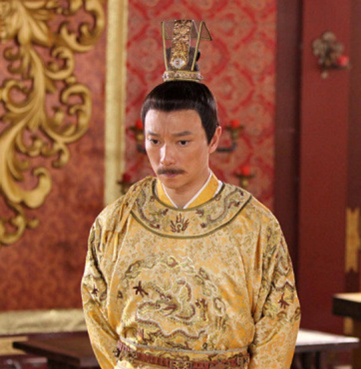 为皇帝戴了绿帽不说,还借皇帝之手杀了五位大臣_武三思_唐中宗_韦后本