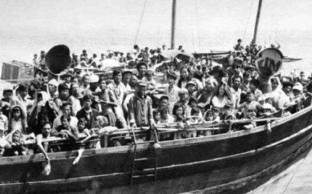 原创偷渡皇后郑翠萍帮数千福建人偷渡至美国死后上百豪车送行