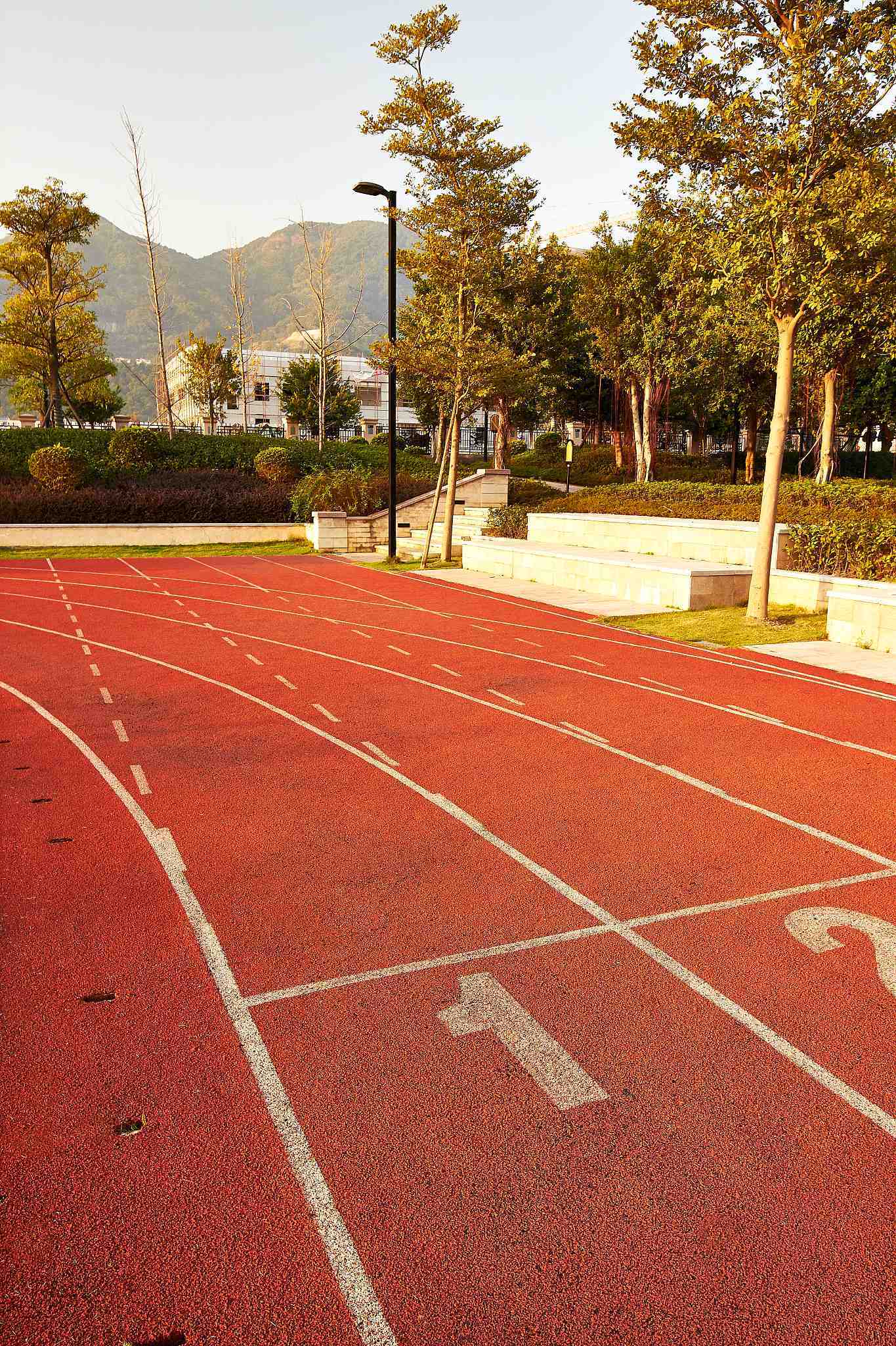 揭秘新国标塑胶跑道 标准