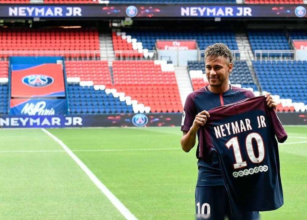 原创场均造3球足坛最强星二代浮现14岁通杀梯队c罗儿子也比