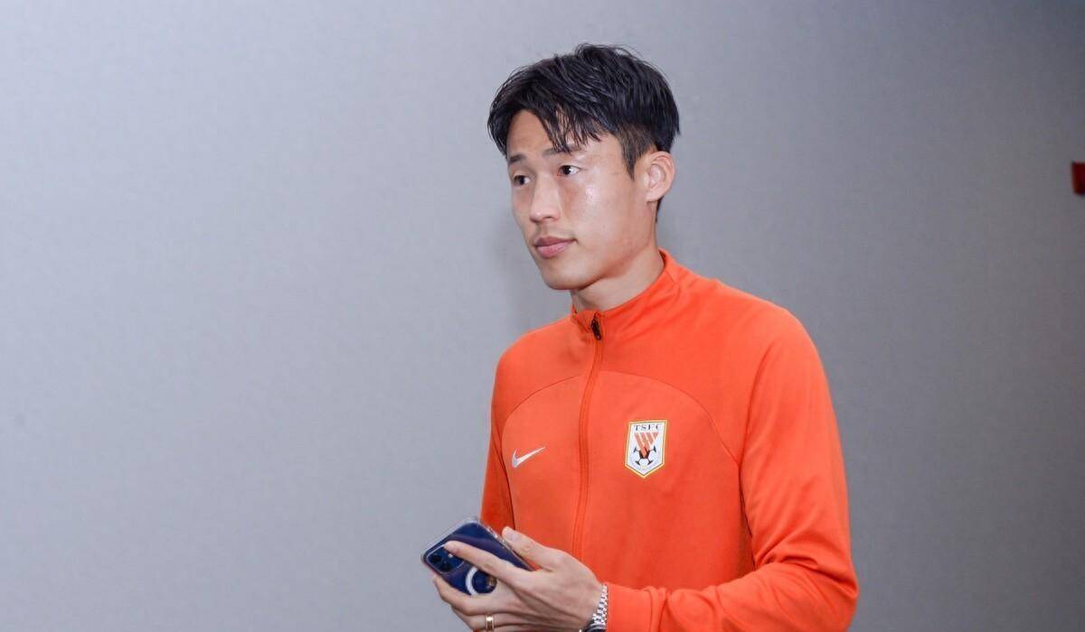 事实上,对于韩国足球来说,有一个好消息,那就是前国脚孙俊浩已经获释