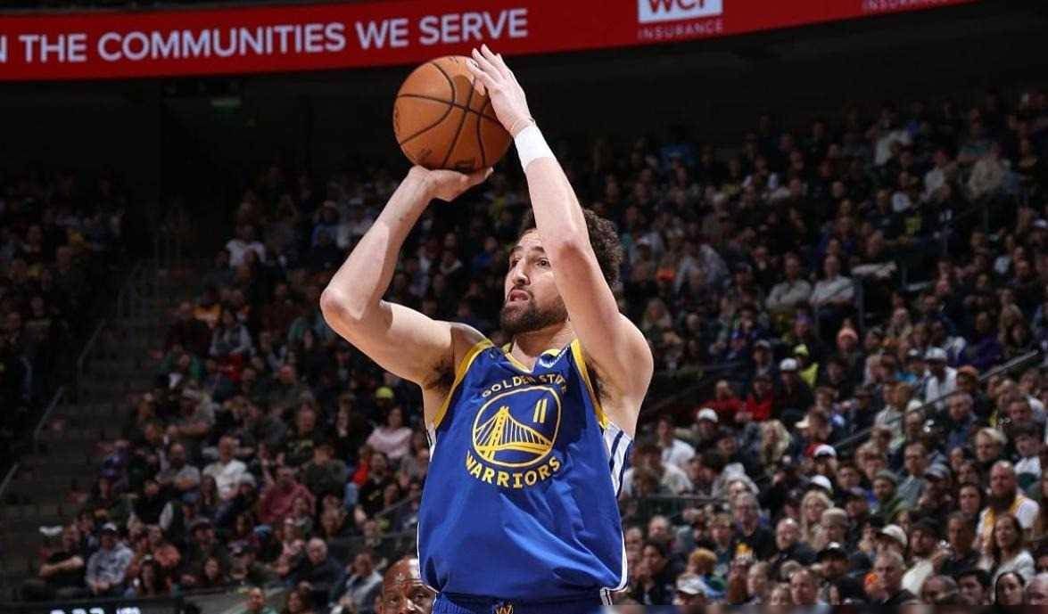 原创勇士21分大胜灰熊格林再现冲突风采维金斯火力全开灰熊