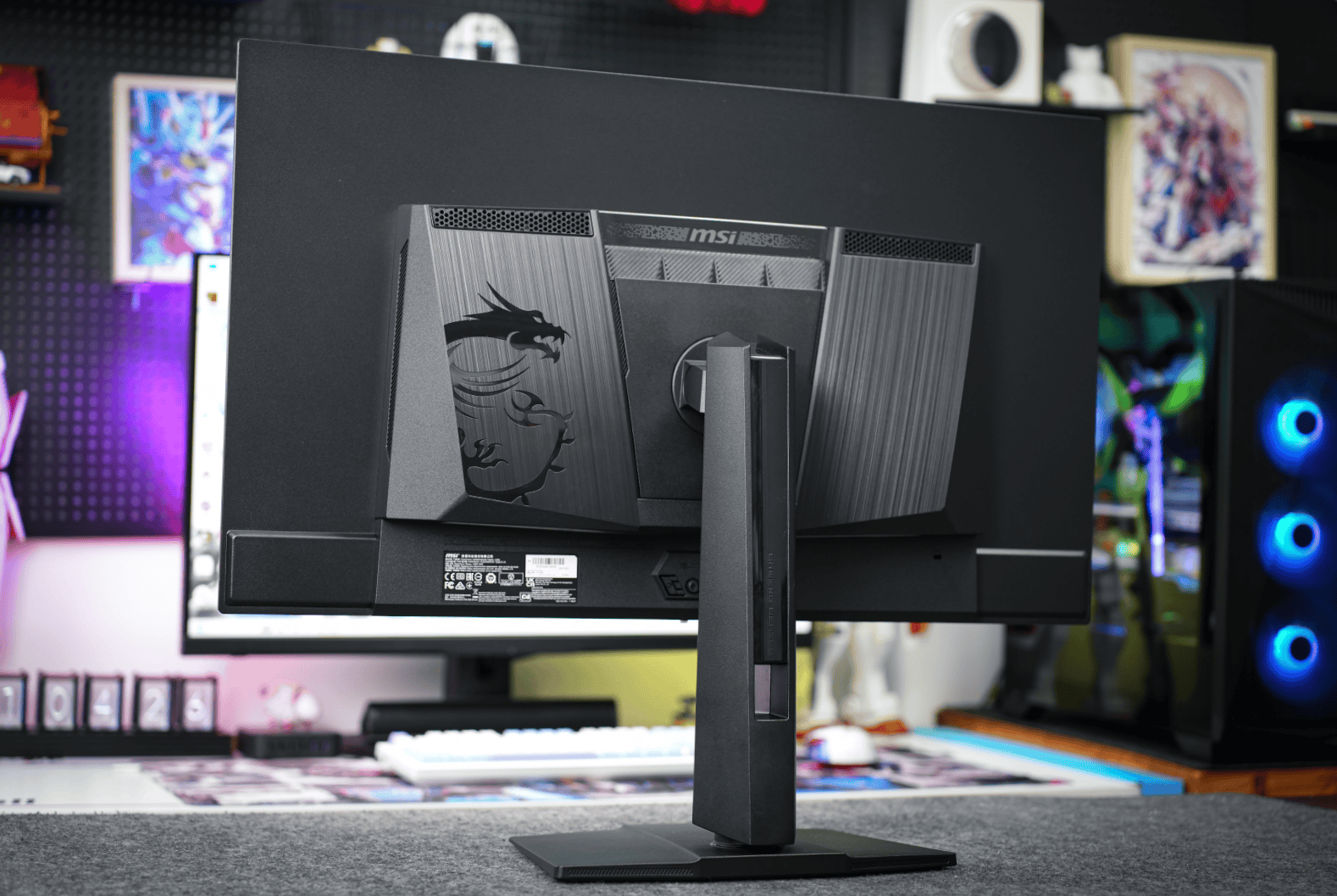 微星321urx qd-oled上手体验_显示器_接口_支架