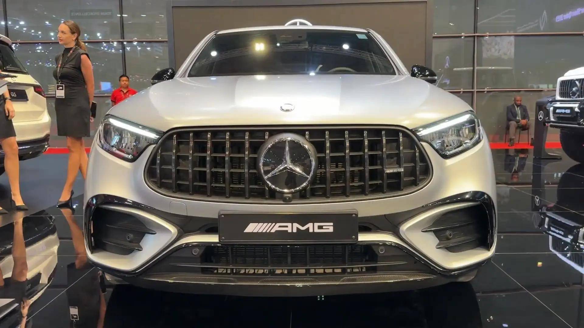 0t插电混动总成,全新奔驰amg glc 63轿跑suv亮相日内瓦车展_搜狐汽车