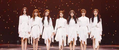 其实包括秦牛正威在内的很多小姐姐,虽然表现不尽人意,但是她们的腿是