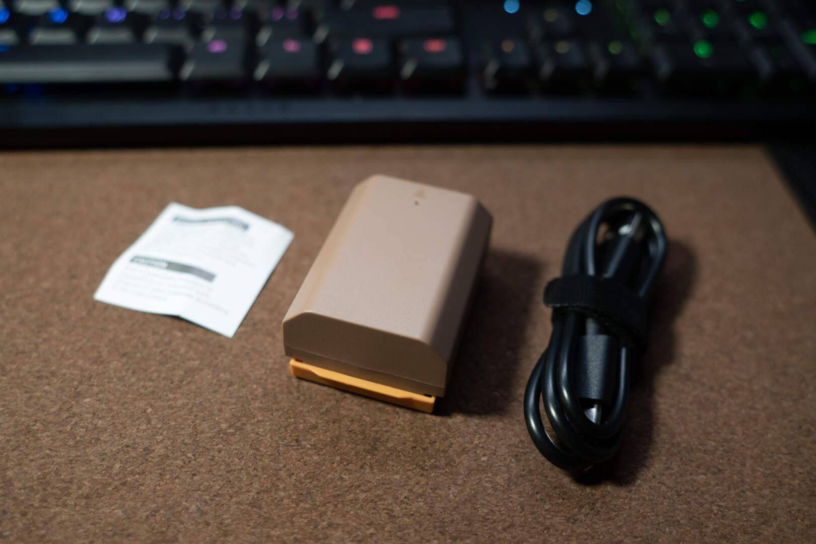 原创服役5年的索尼a7m3已半身不遂纽尔npfz100电池给它续了命