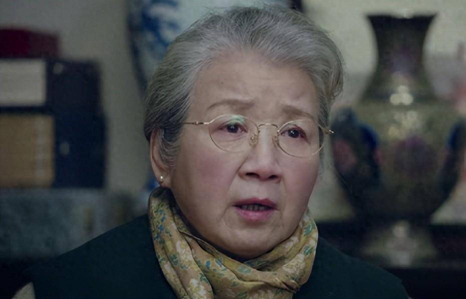 演员,戏里儿孙满堂,戏外无儿无女,因事业终身未育_曹翠芬_谭天谦_观众