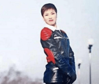 原创吉林女孩到香港当住持与和尚假结婚住四千万别墅结局如何