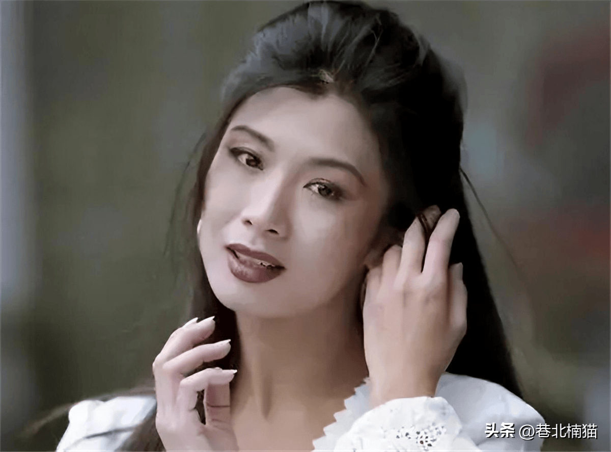 她被成龙称为顶级美人61岁高龄220斤体重仍美到勾人心魄