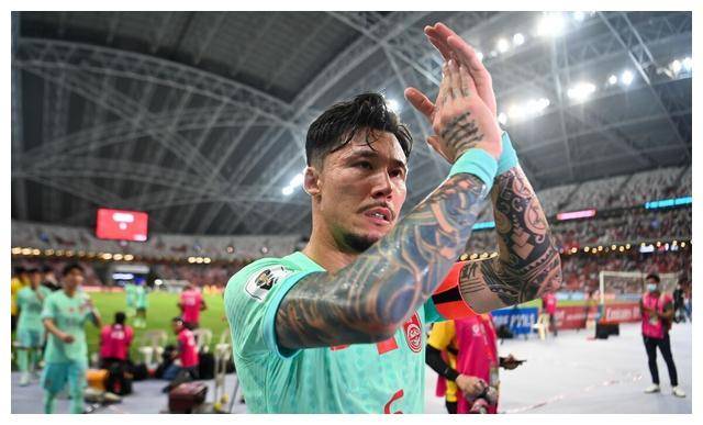 原创张琳芃发出宣言坚定留守国足追求荣誉告别需有所思