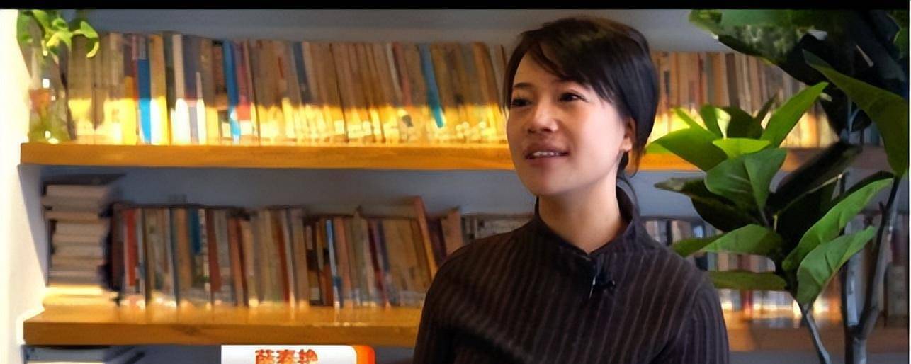 2019年奔驰女车主维权:打疼奔驰,却被曝出欠下575万难以偿还_搜狐汽车