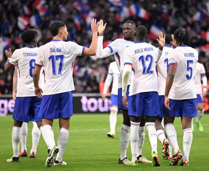 原创32姆巴佩哑火小弟传射建功主场逆转智利法国止住颓势