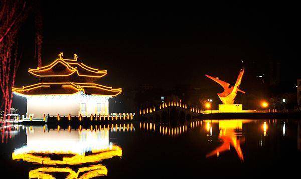 它是江西人口最多的县,鄱阳湖因它而得名,它因鄱阳湖_