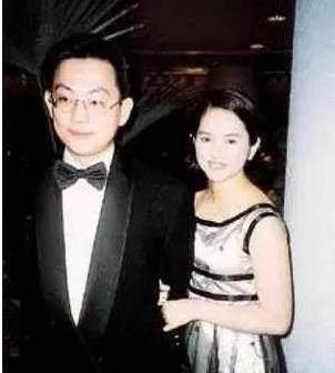 原创14岁走红,22岁当红时嫁入豪门息影,遇人不淑,如今老成这样_陈柏浩