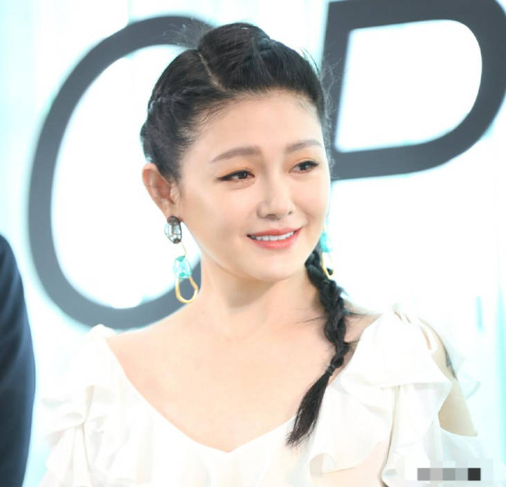 原创大s生活陷入困境汪小菲调整家务团队孩子上学接送成难题