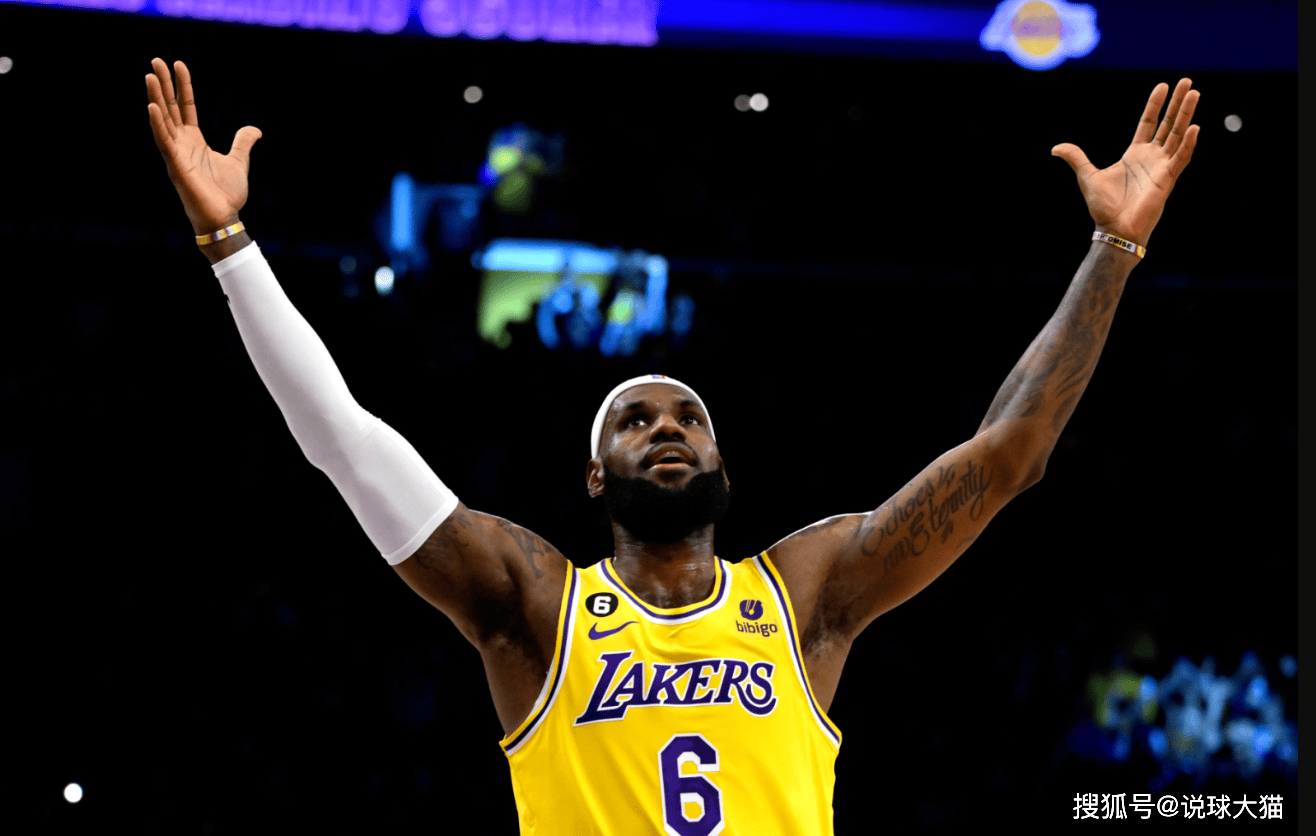球员评nba历史最佳:科比排第二,理由简单,在于身高不如詹姆斯_乔丹