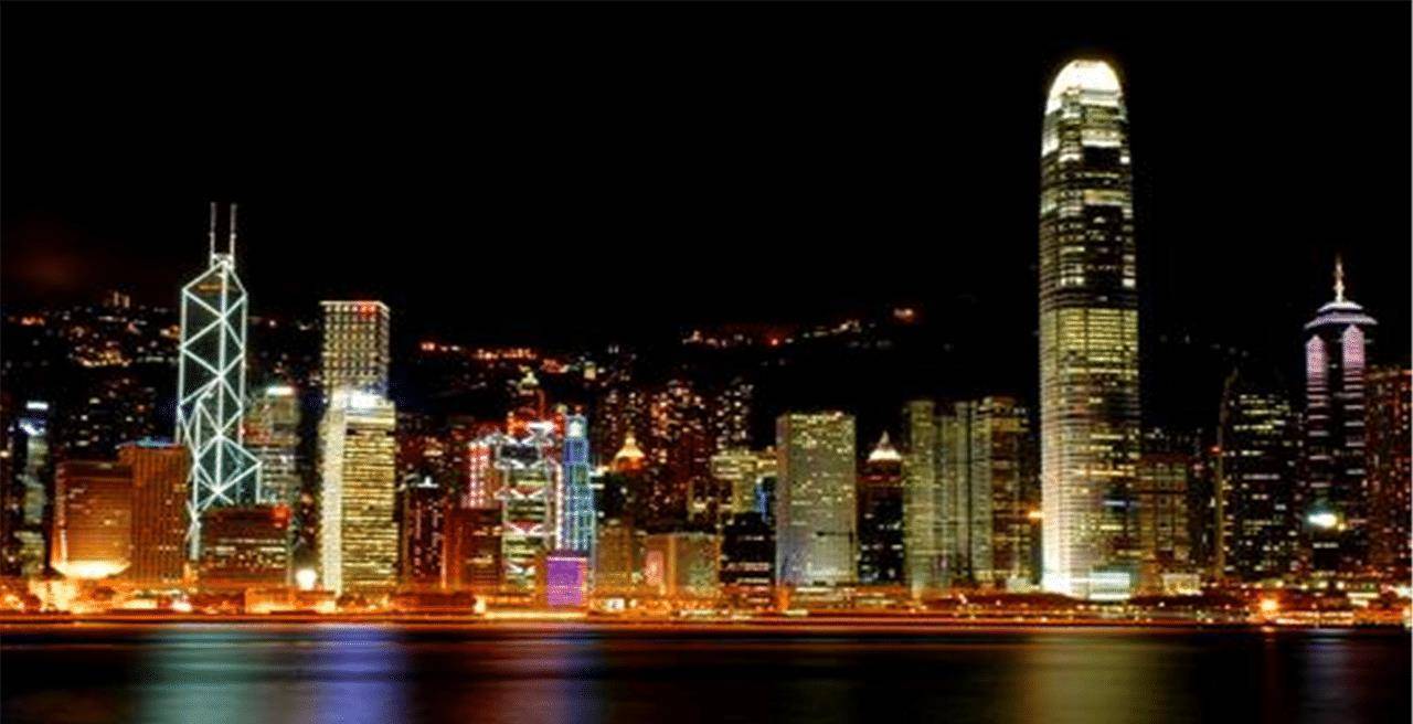 香港香港与纽约,伦敦并称为"纽伦港",在国际社会上拥有很高的知名度