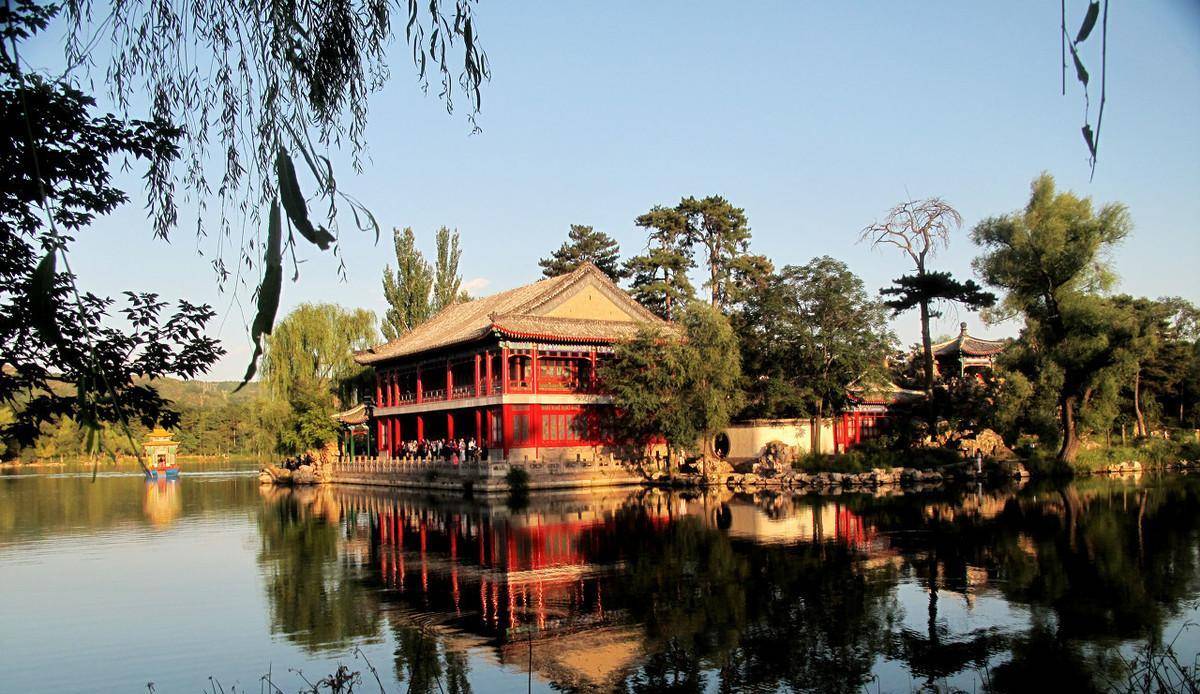 原创康熙皇帝为何在承德修建避暑山庄真实目的不仅仅是为了避暑