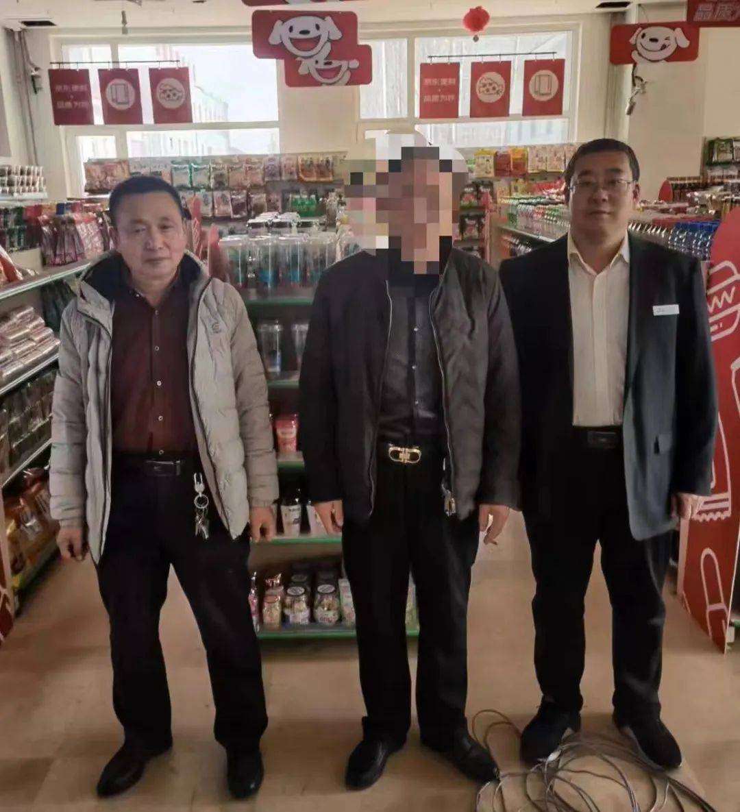 厉兵秣马攻不良全体员工齐上阵神池农商银行风险资产清收处置行动进行