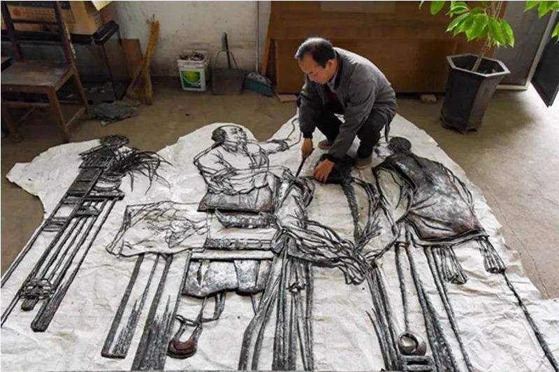 修脚师鲁可水:从业30年,攒客人脚皮作画,一副画出价20万也不卖_手艺
