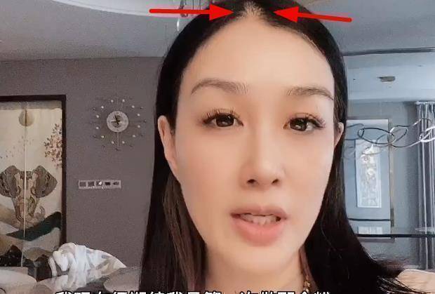 原创钟丽缇在家做河粉10岁考拉吃一大碗饭量惊人母女同框超可爱