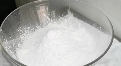 粉,2两黄豆面,做出比蛋糕好吃百倍的北京著名小吃_驴打滚_面糊_温水