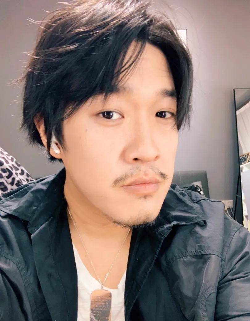 原创儿瘫痪妻出走丧子后娶吕丽萍批冯小刚护海波孙海英咋样了