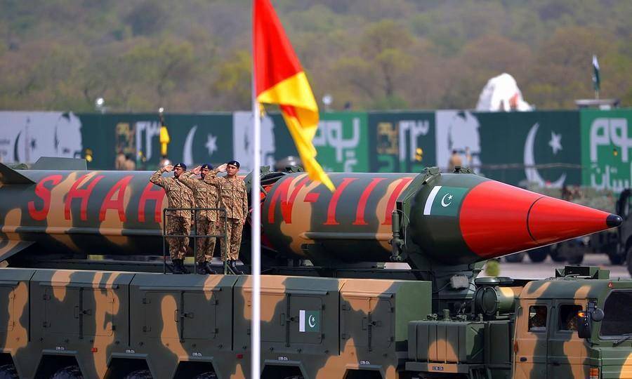 原创一眼望去都是中国造巴基斯坦大阅兵简直在为中国武器打广告