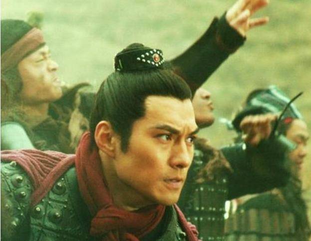 战后,窦宪"登燕然山,去塞三千余里,刻石勒功,纪汉威德",从此留下"勒石