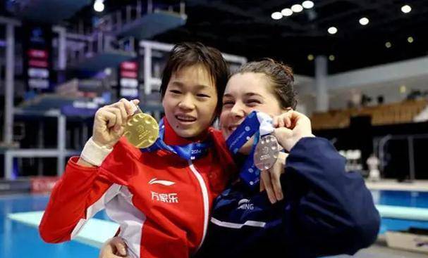 原创媒体正式官宣四字点评全红婵夺冠周继红懂了