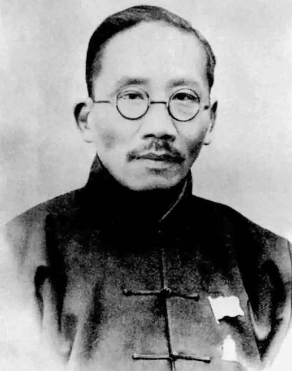 原创北大校长蔡元培10年辞职8次去世时身无分文只留两句遗言