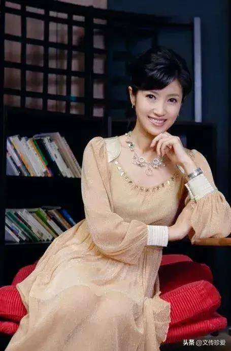 原创春妮最美主持人北京卫视台花北京卫视一姐