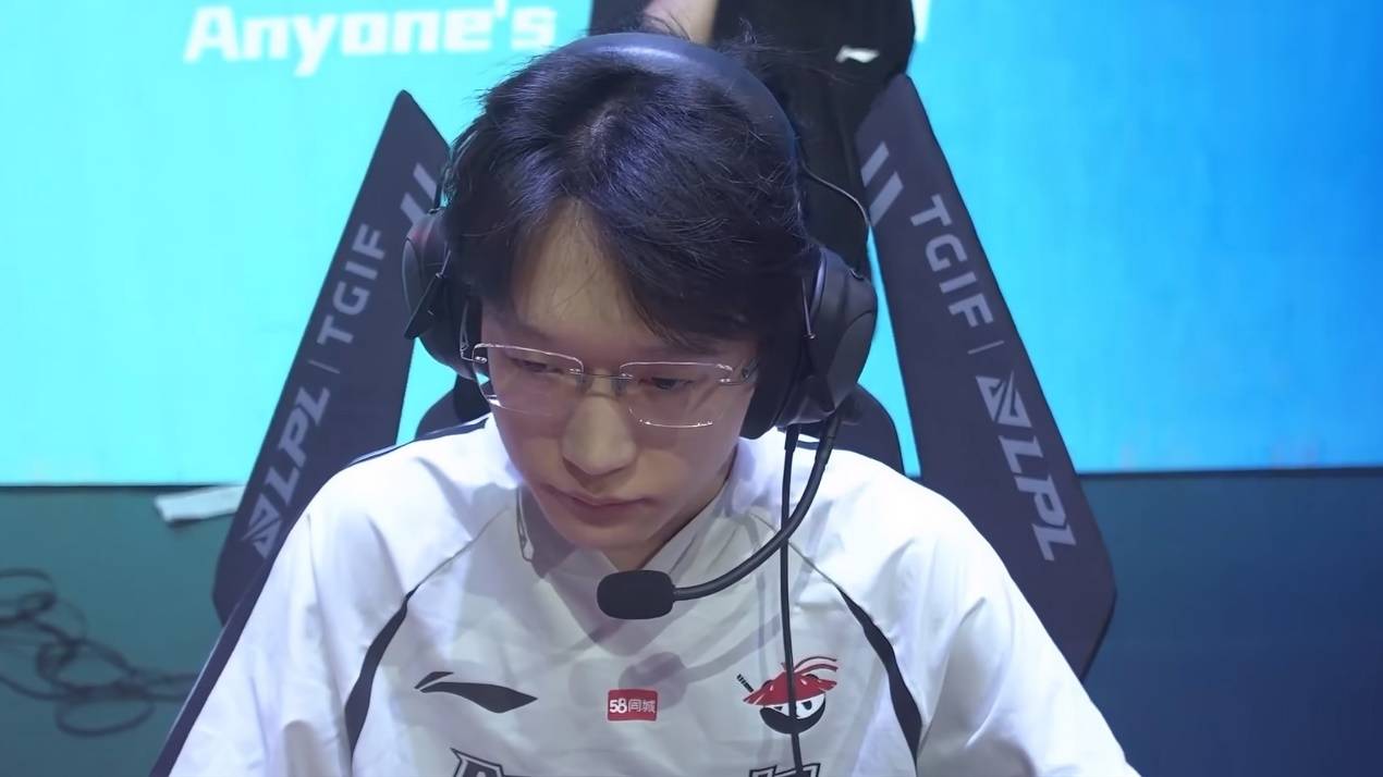 lpl最菜阵容出炉edg三大天才入选rng被下路坑惨lwx面临失业