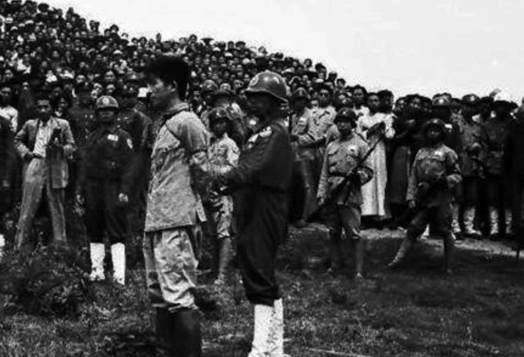 那些著名的历史镜头背后,鲜为人知的故事_刑场_国民政府_朱大同