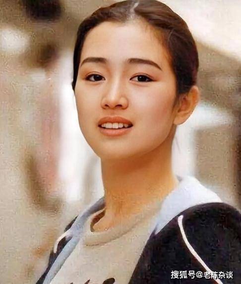 不愧是巩皇啊巩俐这身材太过炸裂