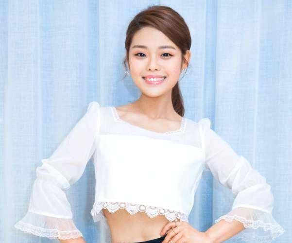 谢孟伟虽然事业发展不是太好,但他的家庭很幸福,已经有了两个孩子.