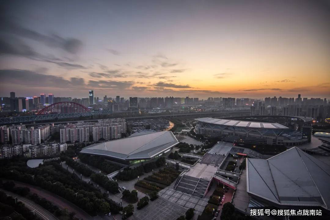 颍州正荣府→售楼处电话→阜阳颍州正荣府→24小时热线→售楼部地址→