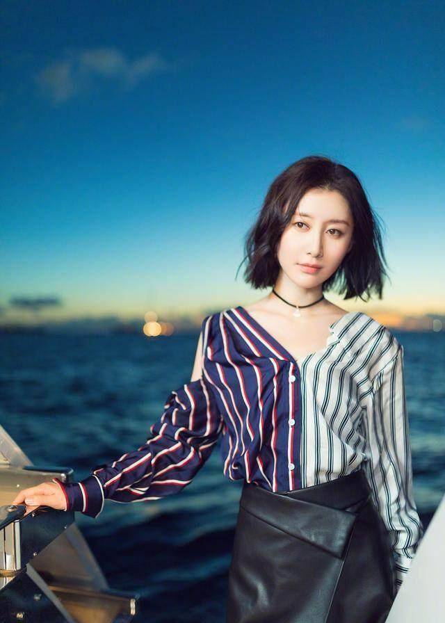 原创30岁的舒畅为什么剪了短发之后再也不留长发网友因为显年轻