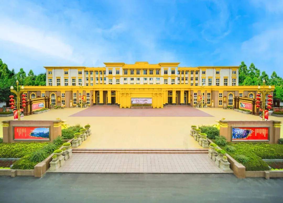 四川文轩职业学院古欧洲园林在文艺复兴的星河中探寻自己的无限可能