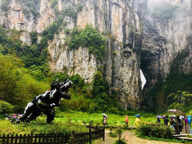 重庆武隆旅游攻略交通门票景点跟团本地导游推荐