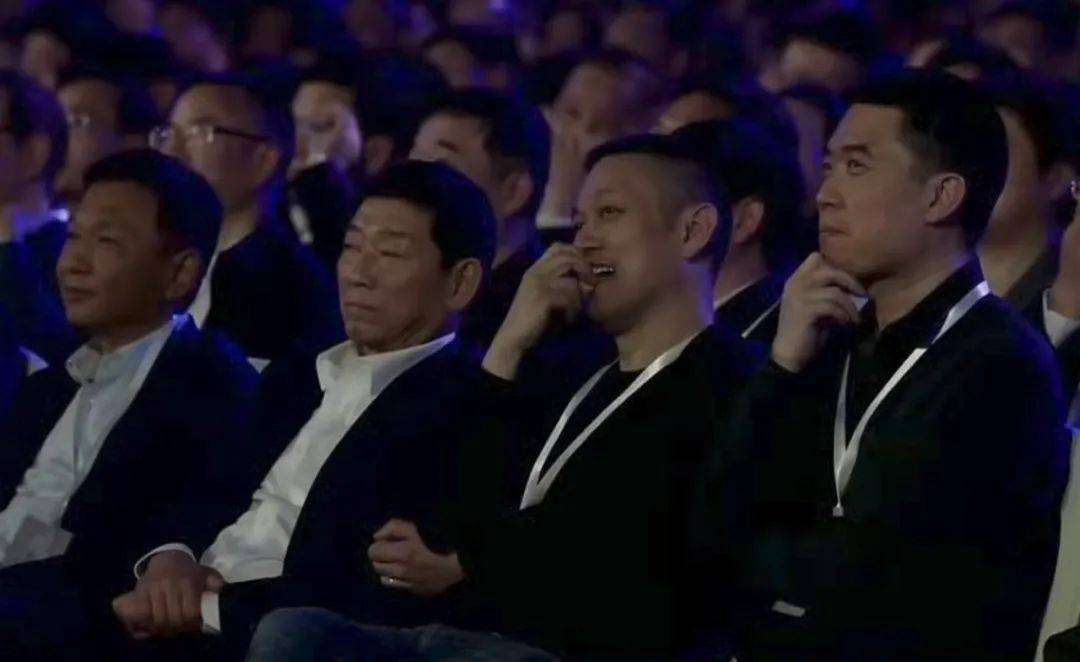 李斌,李想和中途走掉的何小鹏等旧新造车大佬们纷纷为雷军站台