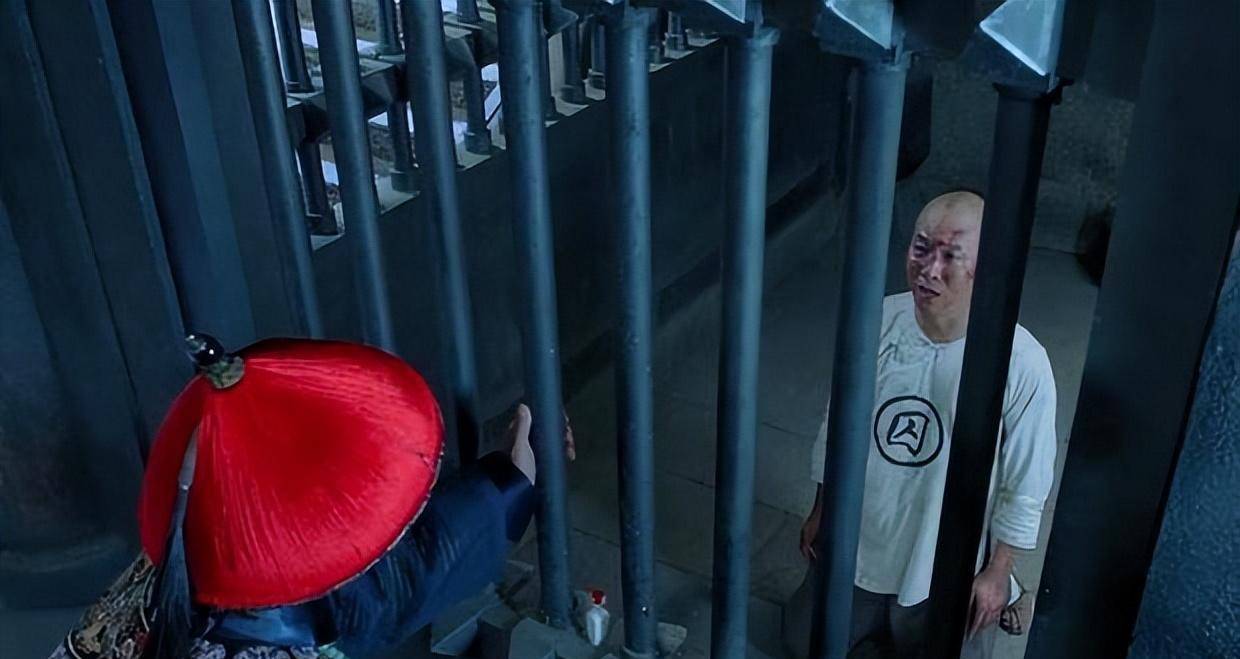 人可用,张廷玉:死牢里有个人可用,一代名臣就此而生_阿克敦_关系_死囚