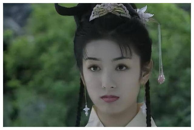 与凤行活泼不等于小动作多这才是古装剧活泼少女该有的样子