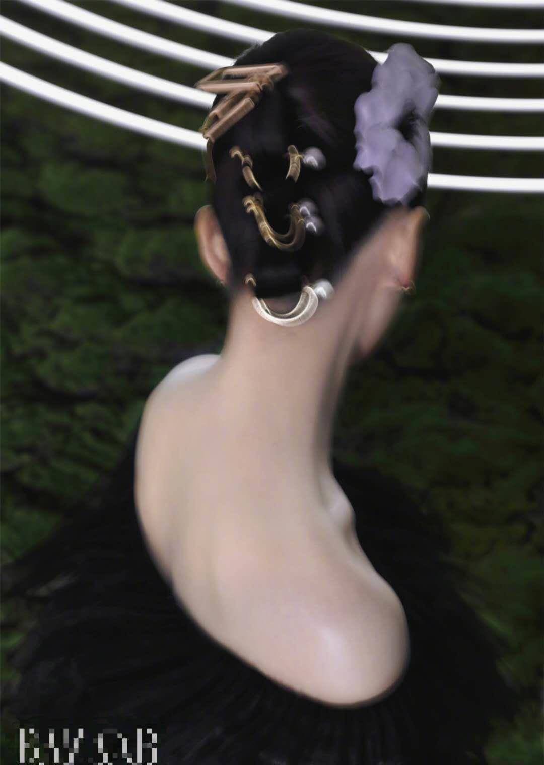 原创48岁小陶虹逆生长素颜出镜秀高难度瑜伽动作拥有刘诗诗同款天鹅颈