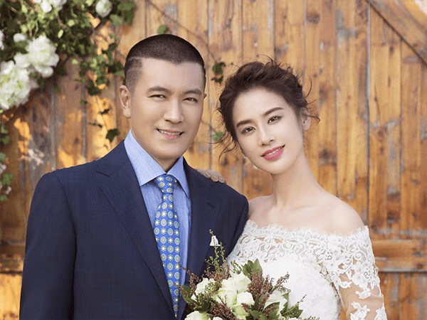 黄圣依杨子带货翻车170万元腊肉只卖一单涉事人员已被抓